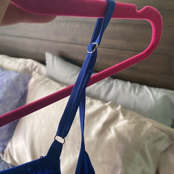 large racerback glitter tank - Picture 4 of 4